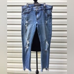 Express Jean, Ultimate Stretch Ankle Leggins, Color Blue Size 10.